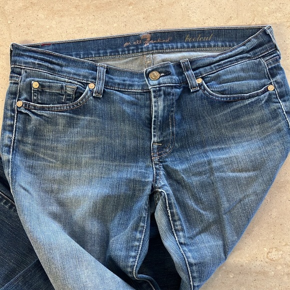 Seven For All Mankind Bootcut Jeans with light fade - Picture 3 of 7